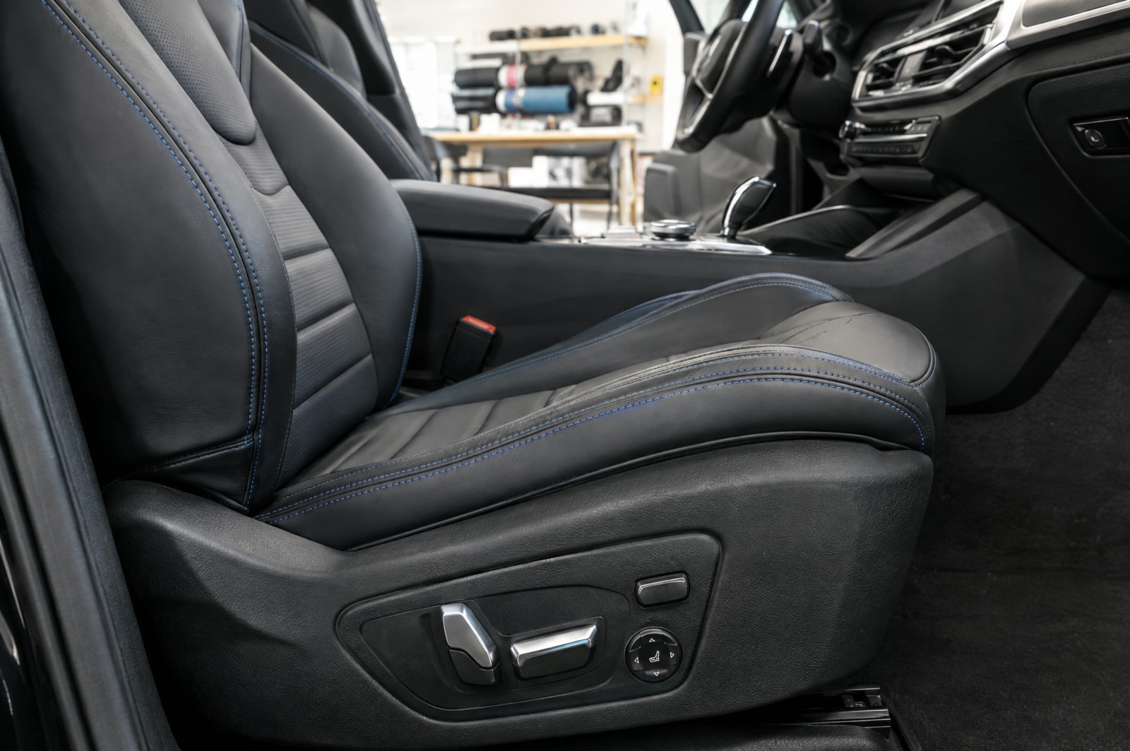 BMW-style sport upholstery: Fit and finish · Motenza, Hollywood FL