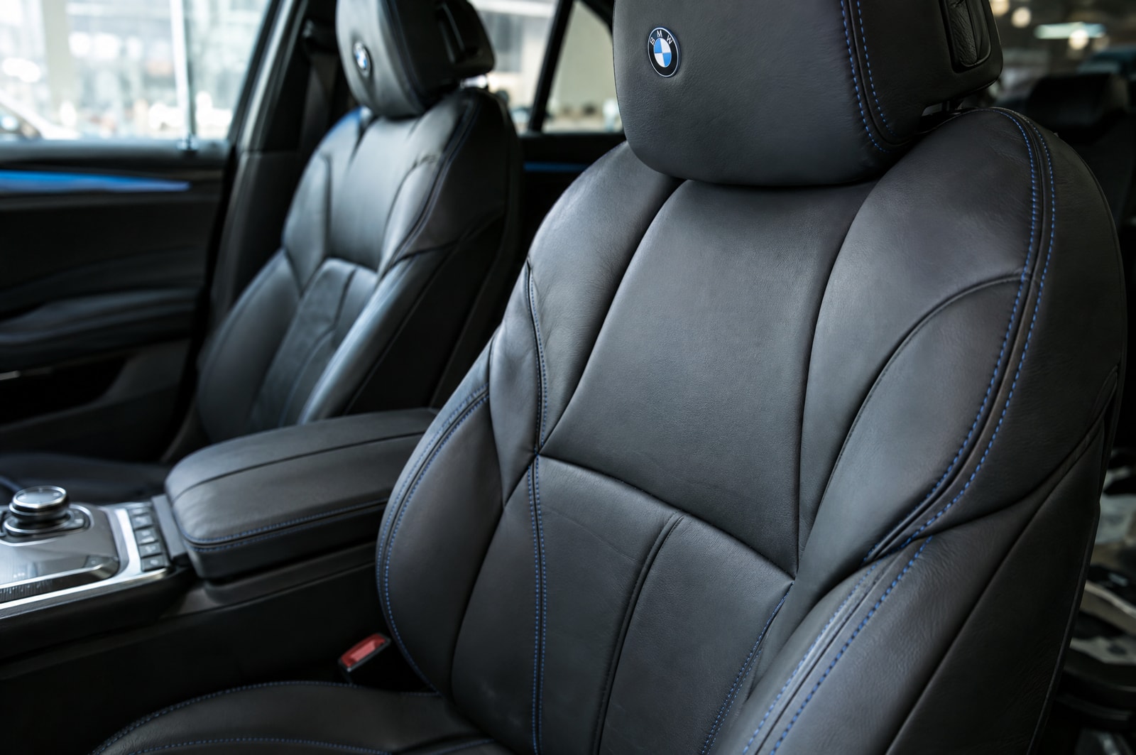 BMW-style sport upholstery: Seam detail · Motenza, Hollywood FL