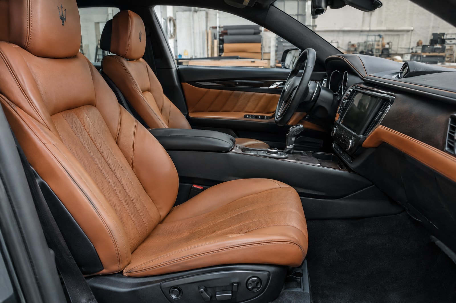 Two-tone custom interior: Fit and finish · Motenza, Hollywood FL