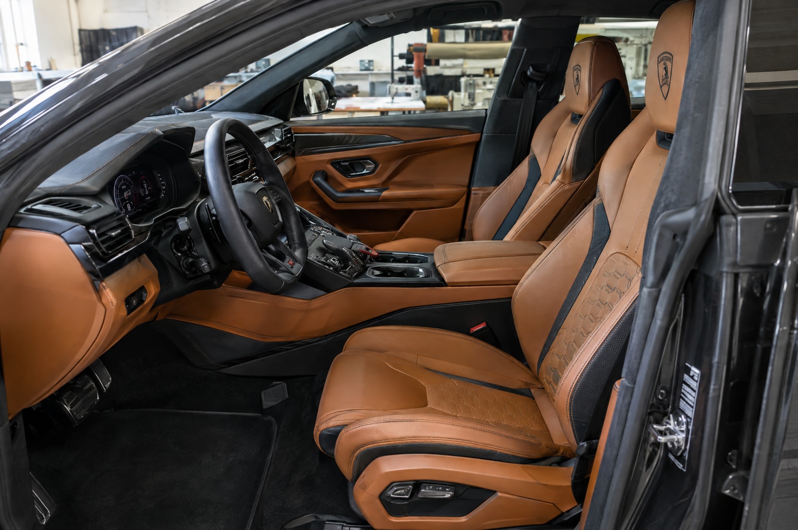 Two-tone custom interior: Overview · Motenza, Hollywood FL
