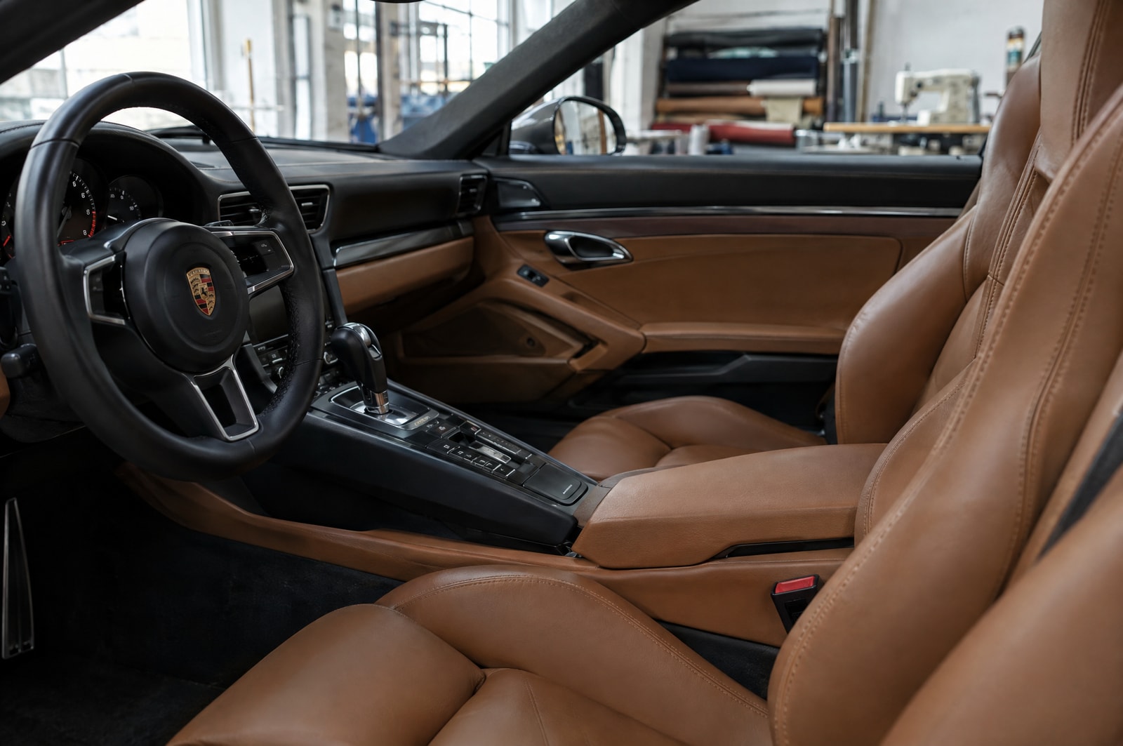 Porsche-style leather cabin: Fit and finish · Motenza, Hollywood FL