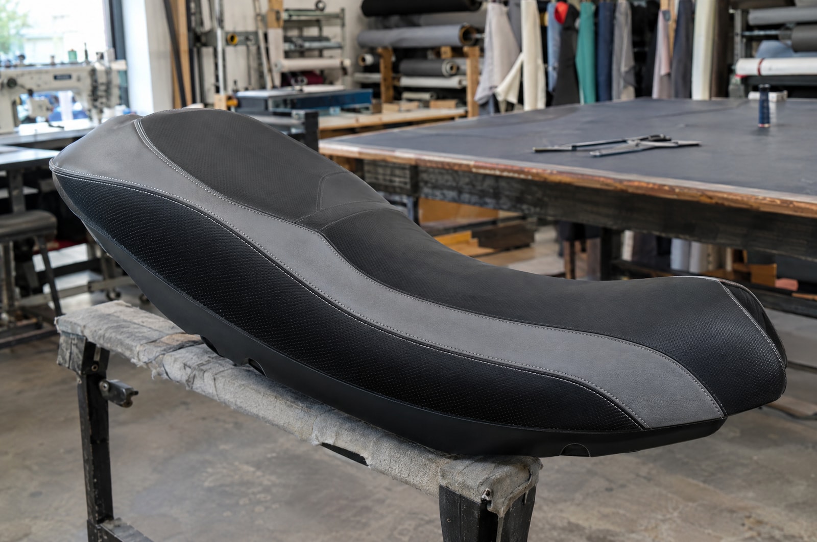 Personal watercraft seat: Fit and finish · Motenza, Hollywood FL