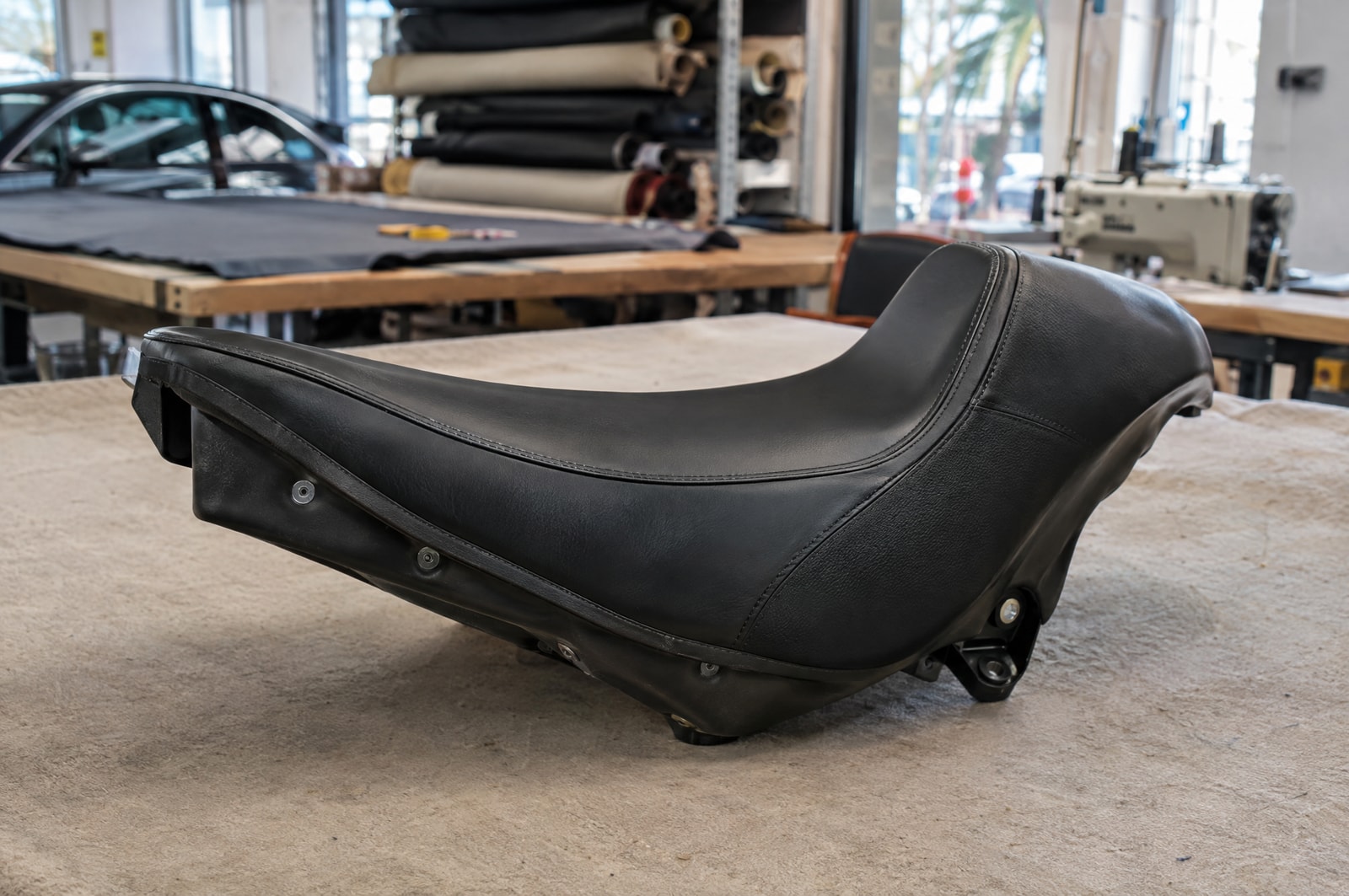 Motorcycle and golf cart seating: Fit and finish · Motenza, Hollywood FL